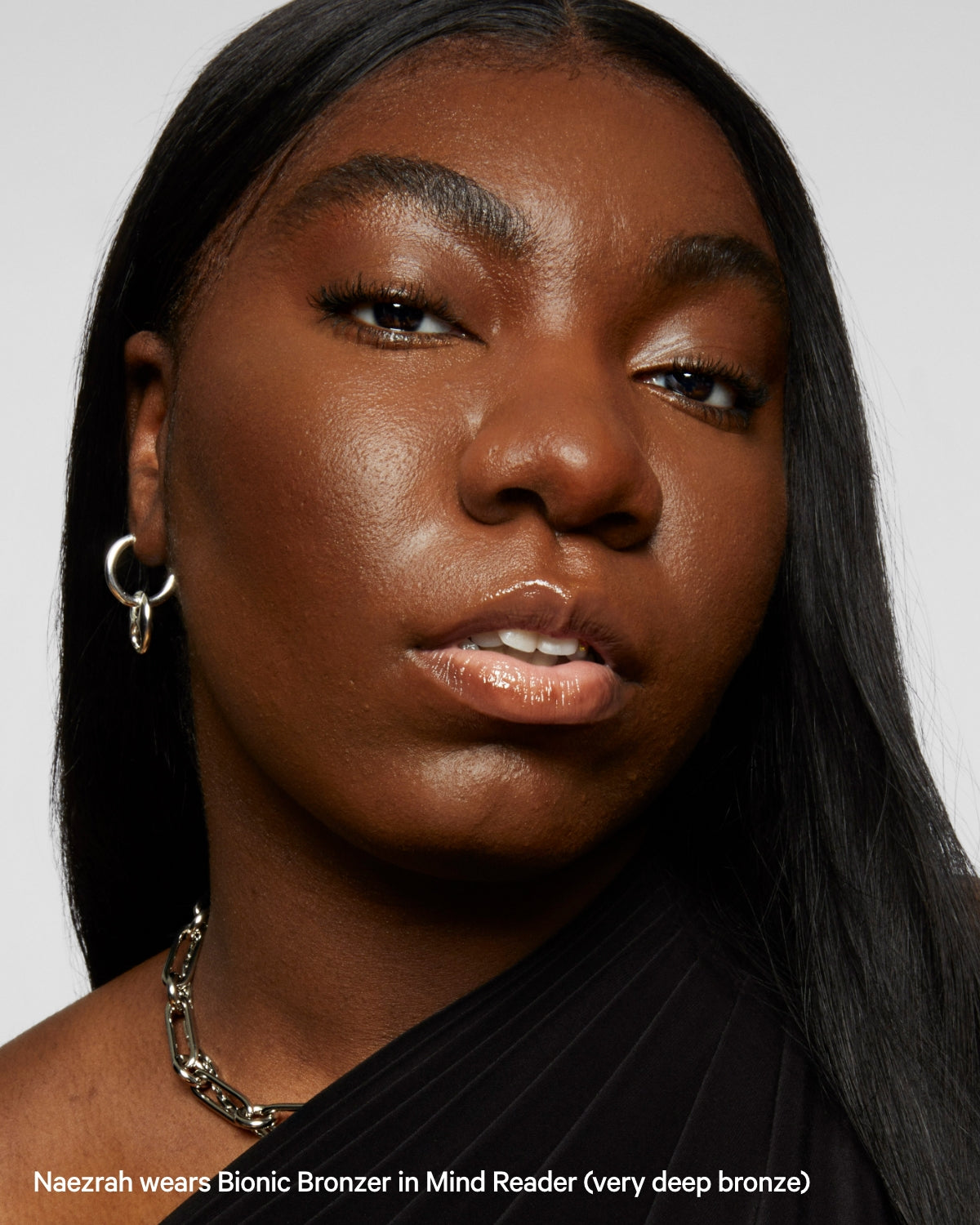 Bionic Bronzer Mindreader Portrait Naezrah | Milk Makeup