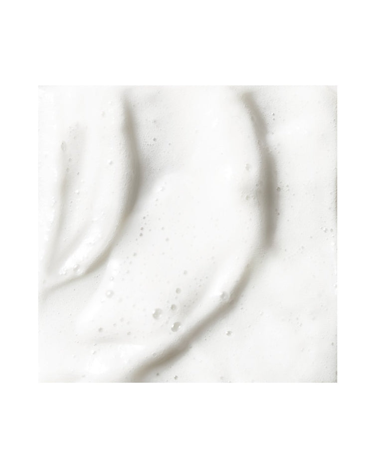 veganmilk-cleanser-texture